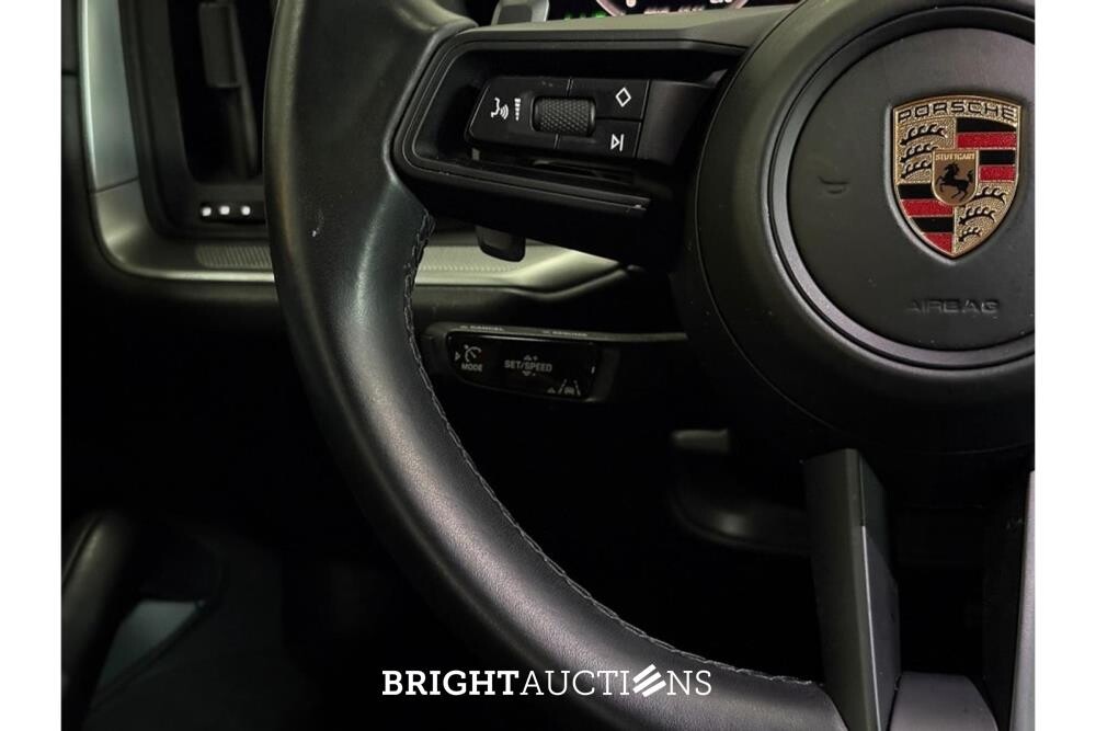 Porsche Cayenne E-Hybrid 3.0 481pk 2024 (Origineel-NL), Z-644-HB