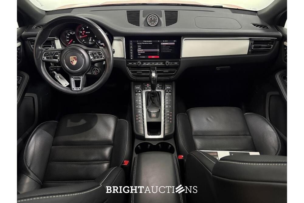 Porsche Macan GTS 2.9 380pk 2021 (Origineel-NL), K-562-NV