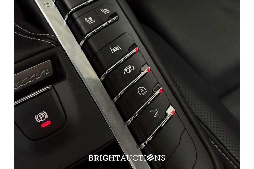 Porsche Macan GTS 2.9 380pk 2021 (Origineel-NL), K-562-NV