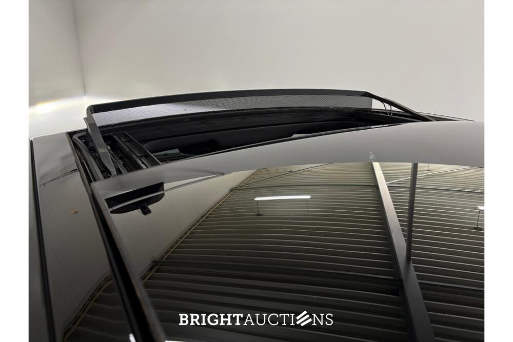 Land Rover Range Rover Velar P400e Dynamic HSE PHEV 2.0 AWD 443pk 2024 (Origineel-NL), Z-139-HJ