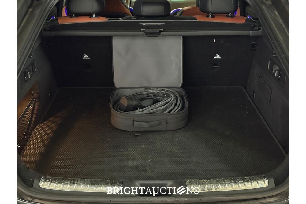Mercedes-Benz GLC 300 e 4MATIC AMG Line 340pk 2024 (Origineel-NL) GLC-Klasse, GJN-24-B