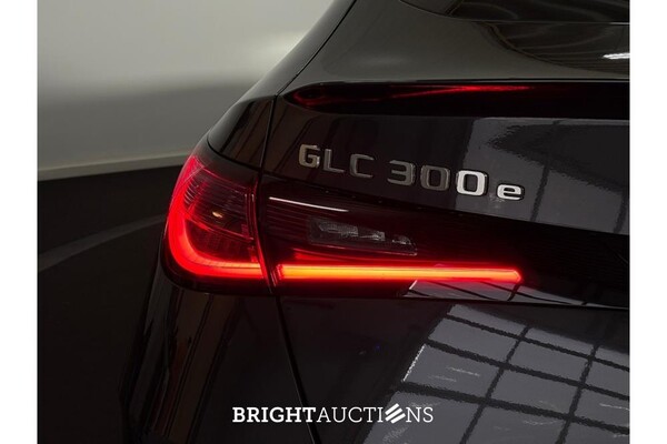 Mercedes-Benz GLC 300 e 4MATIC AMG Line 340pk 2024 (Origineel-NL) GLC-Klasse, GJN-24-B