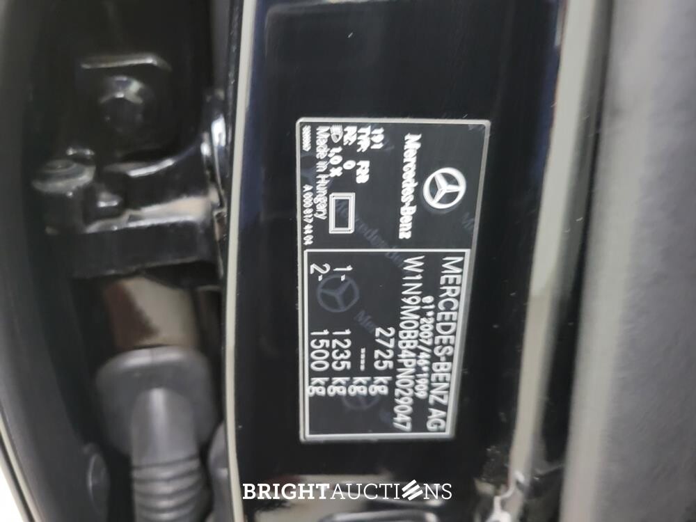Mercedes-Benz EQB 25067 BusinesS-Line 7p 67 kWh 190pk 2023 (Origineel-NL) EQB-Klasse, S-406-SL