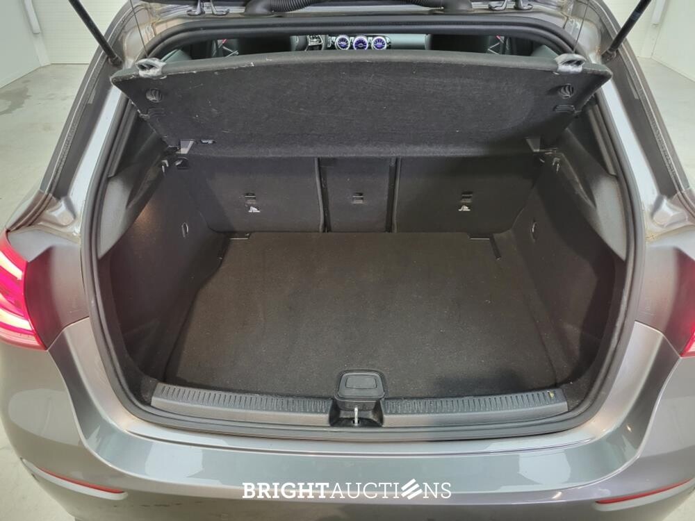 Mercedes-Benz A180 Luxury Line 136pk 2022 (Origineel-NL) A-klasse, P-752-XJ
