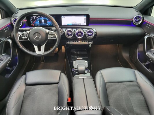 Mercedes-Benz A180 Luxury Line 136pk 2022 (Origineel-NL) A-klasse, P-752-XJ