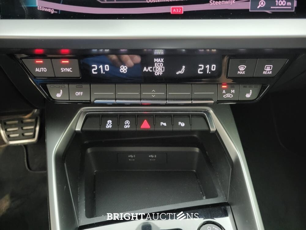 Audi A3 Limousine 30 S edition TFSI 110pk 2022 (Origineel-NL), P-882-RT