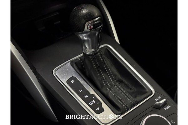 Audi Q2 35 S Edition TFSI 149pk 2019 (Origineel-NL), G-798-LZ