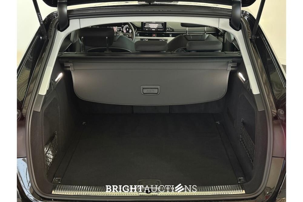 Audi A4 Avant 35 Advanced Edition TFSI 149pk 2023 (Origineel-NL), T-188-SB