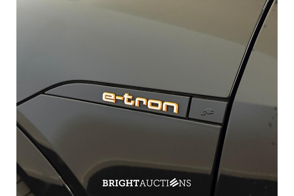 Audi e-tron 55 Advanced edition Quattro 95 kWh 2021 (Origineel-NL), N-537-VD