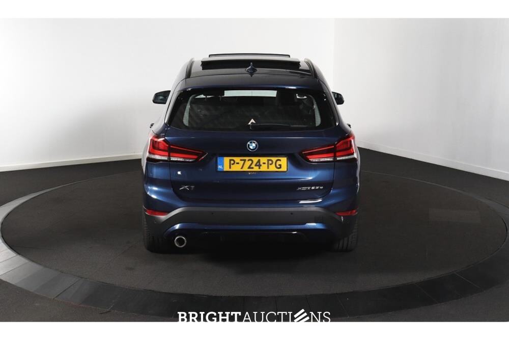 BMW X1 xDrive25e eDrive Edition 220pk 2022 (Origineel-NL), P-724-PG
