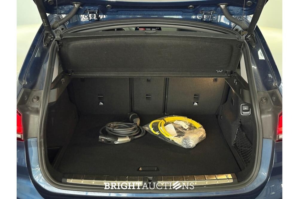BMW X1 xDrive25e eDrive Edition 220pk 2022 (Origineel-NL), P-724-PG