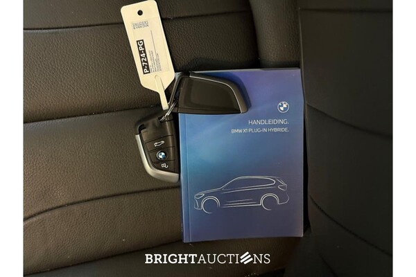 BMW X1 xDrive25e eDrive Edition 220pk 2022 (Origineel-NL), P-724-PG