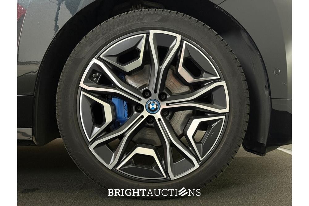 BMW iX xDrive40 Executive 77 kWh 2022 (Origineel-NL), P-510-KJ