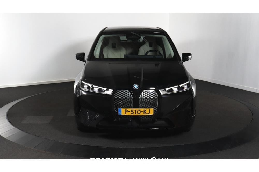 BMW iX xDrive40 Executive 77 kWh 2022 (Origineel-NL), P-510-KJ