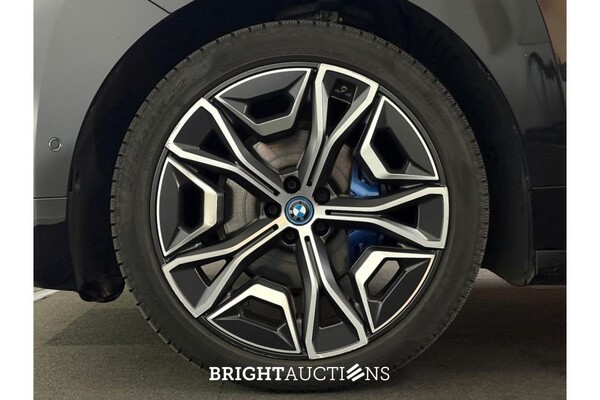 BMW iX xDrive40 Executive 77 kWh 2022 (Origineel-NL), P-510-KJ