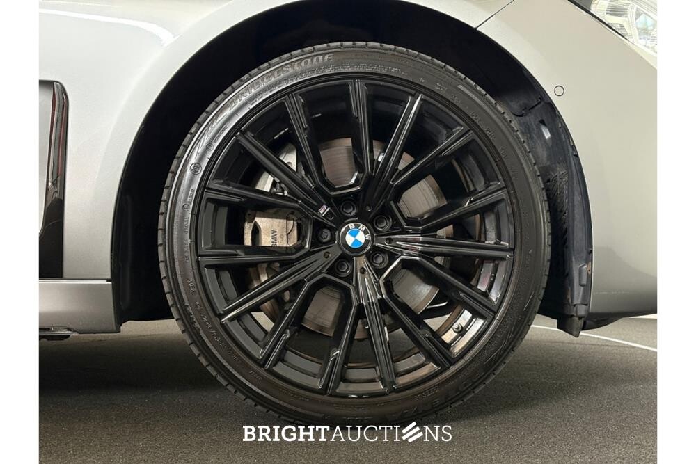 BMW 745e High Executive 398pk 2020 7-Serie, K-406-DX