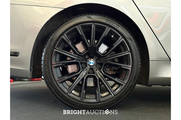 BMW 745e High Executive 398pk 2020 7-Serie, K-406-DX