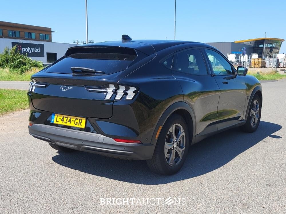 Ford Mustang Mach-E RWD 75 kWh 258pk 2021 (Origineel-NL), L-434-GR