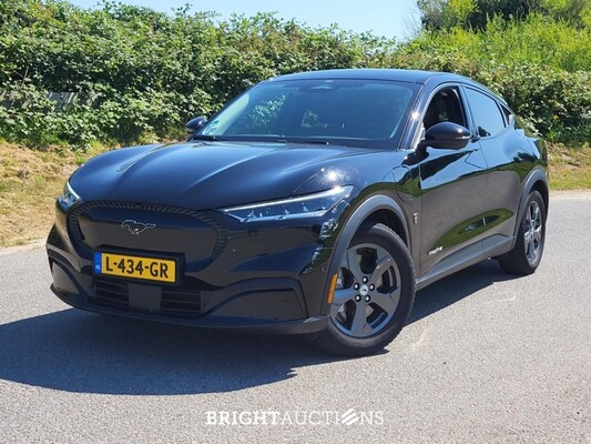 BRIGHT AUCTIONS: Premium Daily Driver & Electric Vehicle Auction