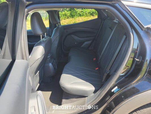Ford Mustang Mach-E RWD 75 kWh 258pk 2021 (Origineel-NL), L-434-GR