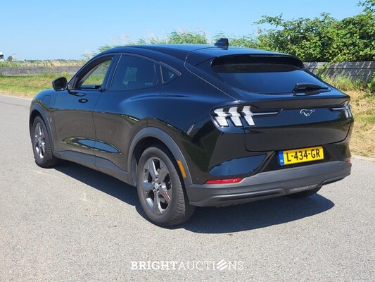 Ford Mustang Mach-E RWD 75 kWh 258pk 2021 (Origineel-NL), L-434-GR