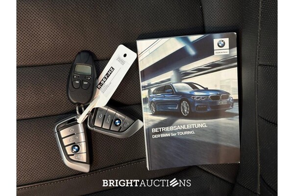 BMW M550d xDrive 5 Serie High Executive 399pk 2019 5-Serie, R-967-HZ