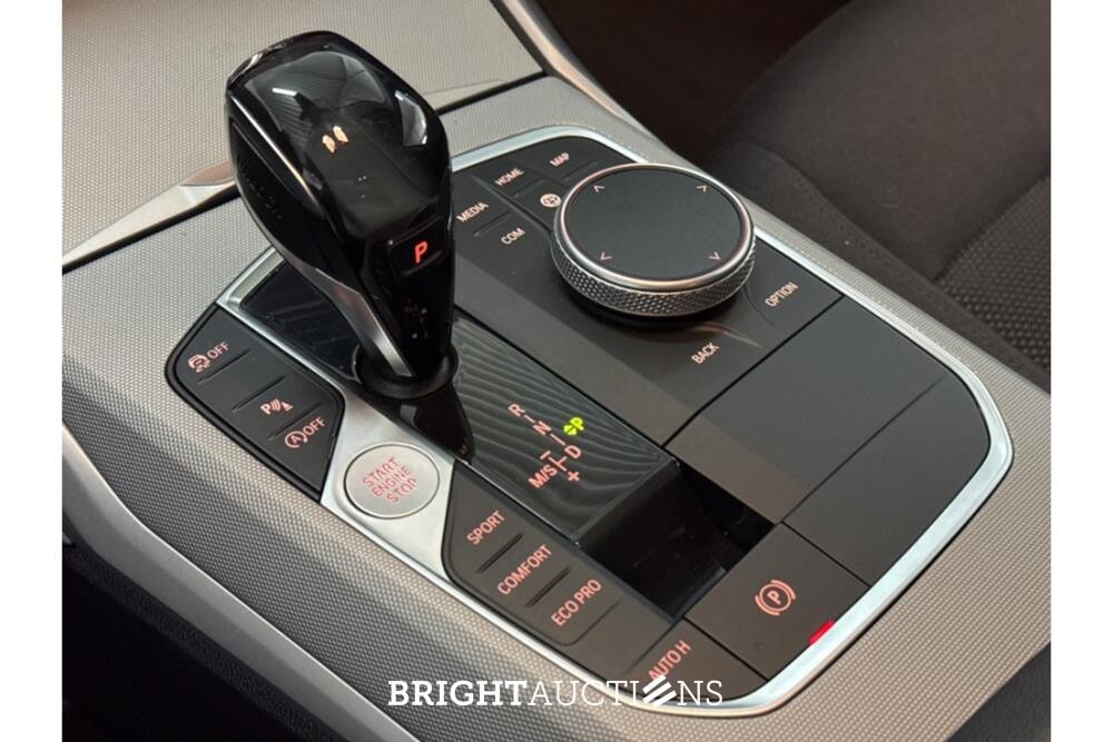 BMW 318d Executive Edition 149pk 2020 (Origineel-NL) 3-Serie, H-646-LJ