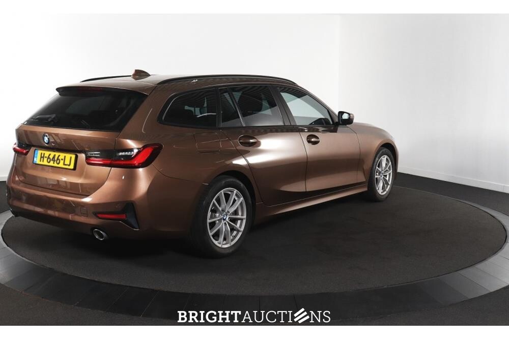 BMW 318d Executive Edition 149pk 2020 (Origineel-NL) 3-Serie, H-646-LJ