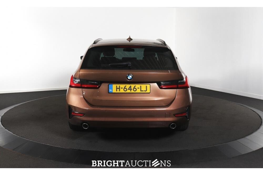 BMW 318d Executive Edition 149pk 2020 (Origineel-NL) 3-Serie, H-646-LJ