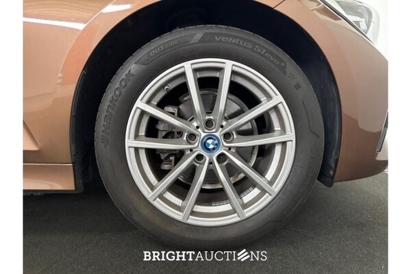 BMW 318d Executive Edition 149pk 2020 (Origineel-NL) 3-Serie, H-646-LJ