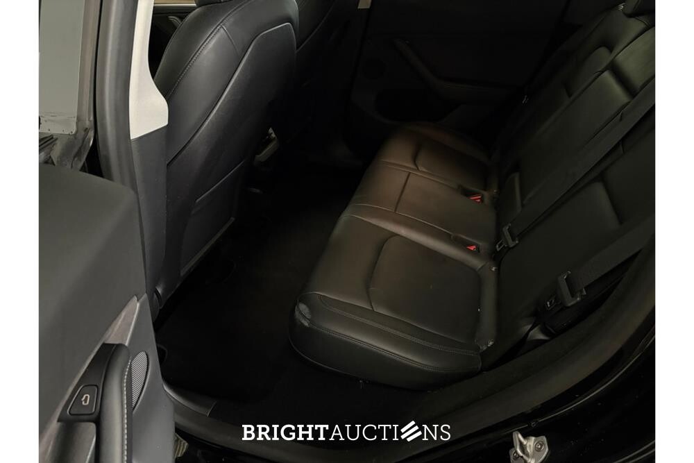 Tesla Model Y Long Range AWD 75 kWh 2023 (Origineel-NL), S-889-XH