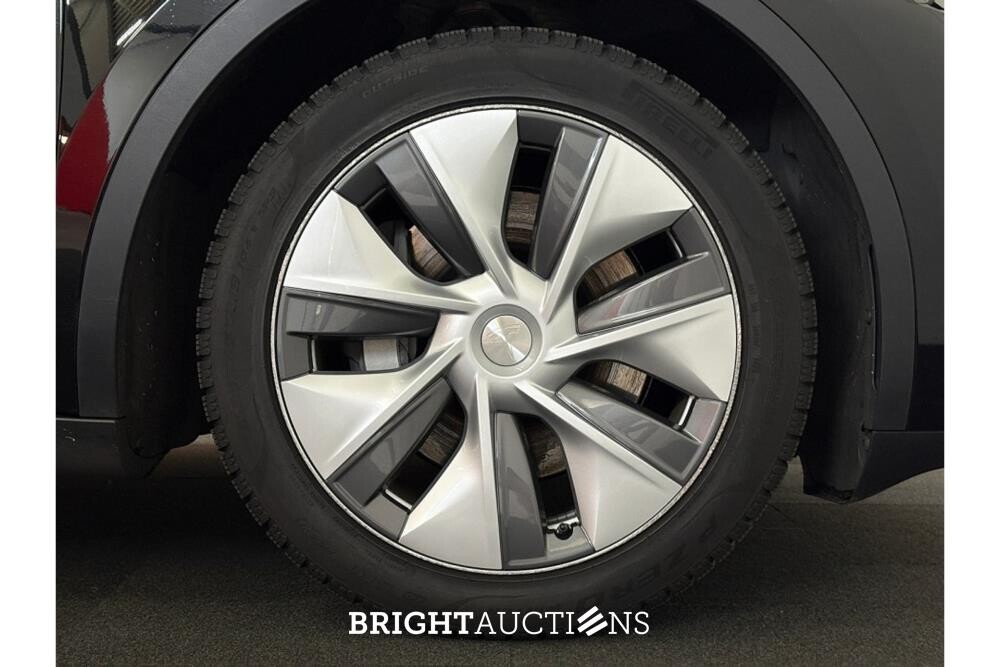 Tesla Model Y Long Range AWD 75 kWh 2023 (Origineel-NL), S-889-XH