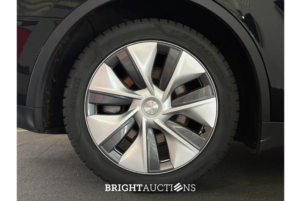Tesla Model Y Long Range AWD 75 kWh 2023 (Origineel-NL), S-889-XH