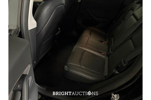 Tesla Model Y Long Range AWD 75 kWh 2023 (Origineel-NL), S-889-XH