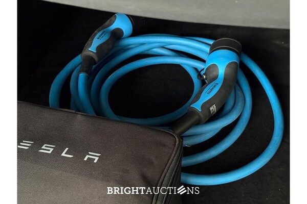 Tesla Model Y Long Range AWD 75 kWh 2023 (Origineel-NL), S-889-XH