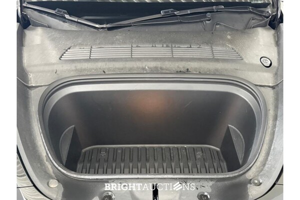 Tesla Model Y Long Range AWD 75 kWh 2023 (Origineel-NL), S-889-XH