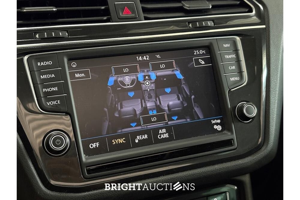 Volkswagen Tiguan ACT Highline 1.4 TSI 149pk 2017 (Origineel-NL), NV-667-S