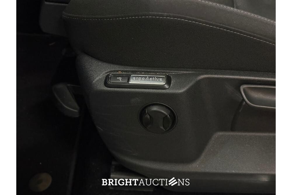 Volkswagen Tiguan ACT Highline 1.4 TSI 149pk 2017 (Origineel-NL), NV-667-S