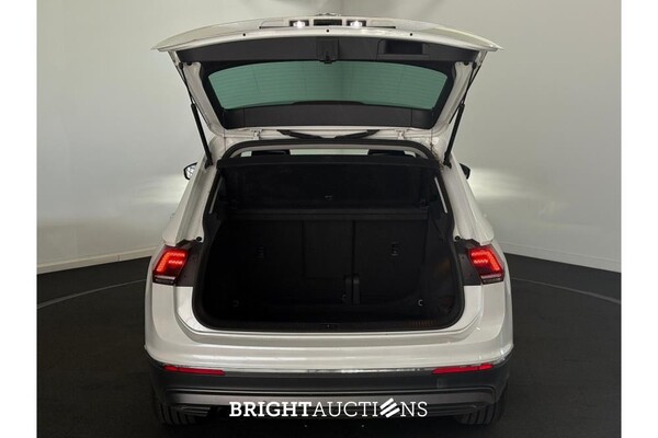 Volkswagen Tiguan ACT Highline 1.4 TSI 149pk 2017 (Origineel-NL), NV-667-S