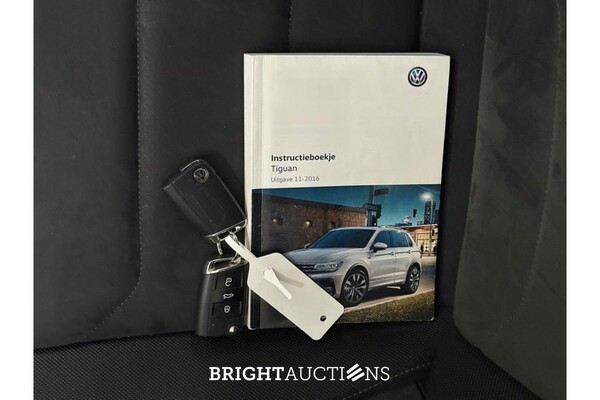 Volkswagen Tiguan ACT Highline 1.4 TSI 149pk 2017 (Origineel-NL), NV-667-S