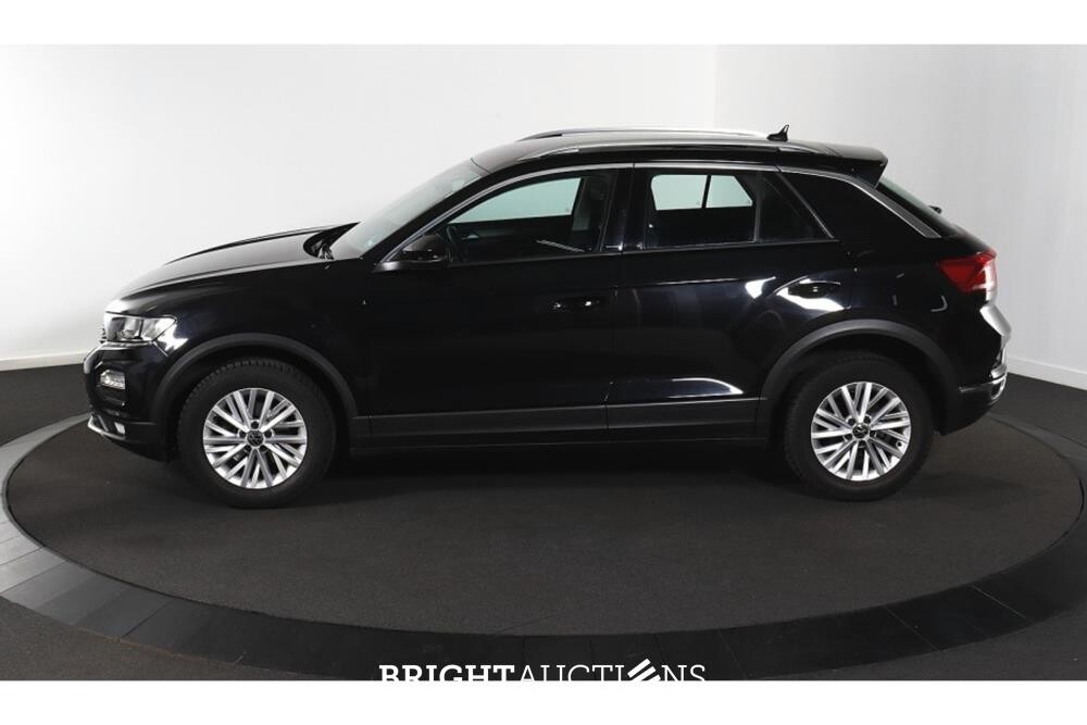 Volkswagen T-Roc Business 1.0 TSI 110pk 2021 (Origineel-NL), K-780-LX