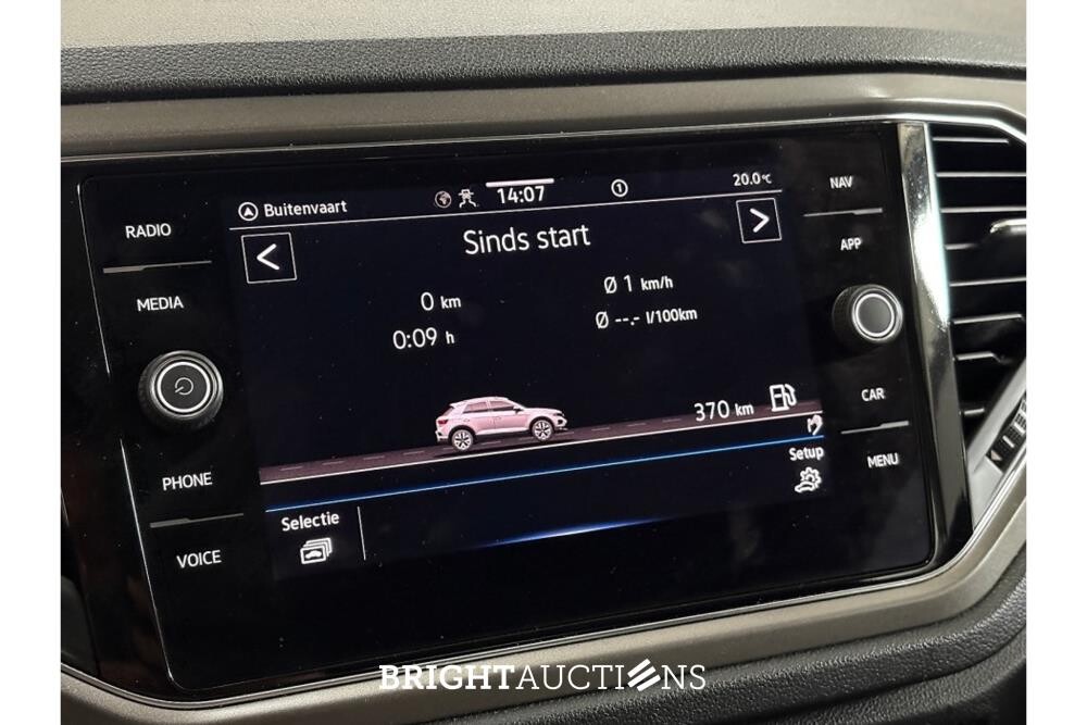 Volkswagen T-Roc Business 1.0 TSI 110pk 2021 (Origineel-NL), K-780-LX