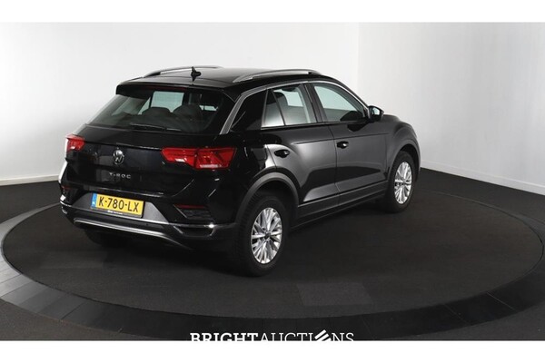 Volkswagen T-Roc Business 1.0 TSI 110pk 2021 (Origineel-NL), K-780-LX