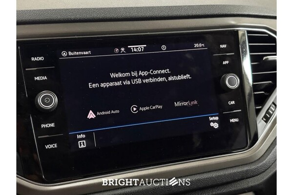 Volkswagen T-Roc Business 1.0 TSI 110pk 2021 (Origineel-NL), K-780-LX