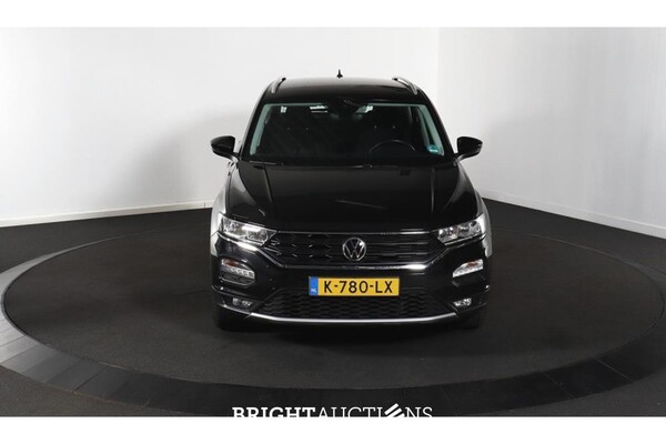 Volkswagen T-Roc Business 1.0 TSI 110pk 2021 (Origineel-NL), K-780-LX