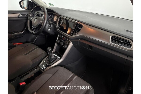 Volkswagen T-Roc Business 1.0 TSI 110pk 2021 (Origineel-NL), K-780-LX