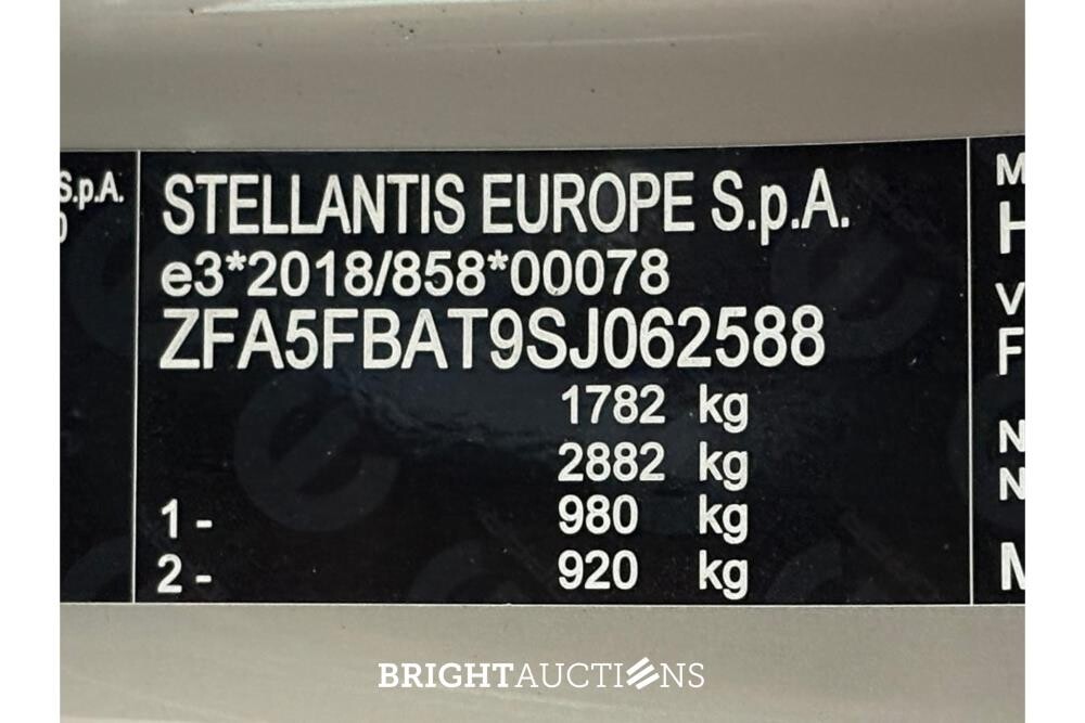 Fiat 600 Hybrid Urban 1.2 100pk 2025 (Origineel-NL), HPS-78-N