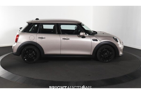 MINI One Business Edition 1.5 102pk 2022 (Origineel-NL), P-333-LL