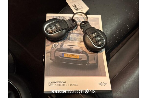 MINI Cooper S Mini Classic 2.0 178pk 2021 (Origineel-NL), L-352-RB