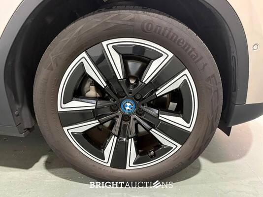 BMW iX3 Executive 80 kWh 286pk 2021 (Origineel-NL), L-550-KG